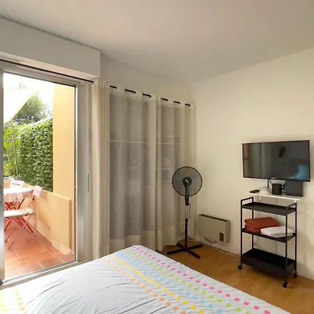 Chambre D Hote Avec Clim Terrasse Et Petit Dejeuner Hauteurs De Nice Exterior photo