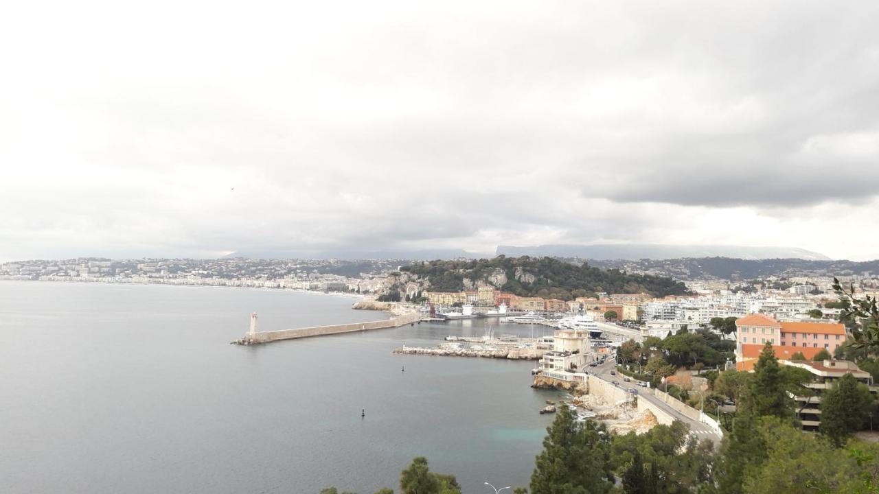 D Avec Clim Terrasse Et Petit Dejeuner Hauteurs De Quarto em Acomodações Particulares *