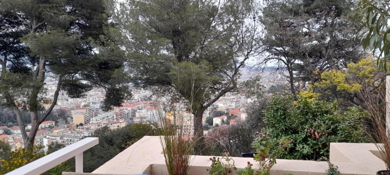 Alloggio in famiglia D Avec Clim Terrasse Et Petit Dejeuner Hauteurs De