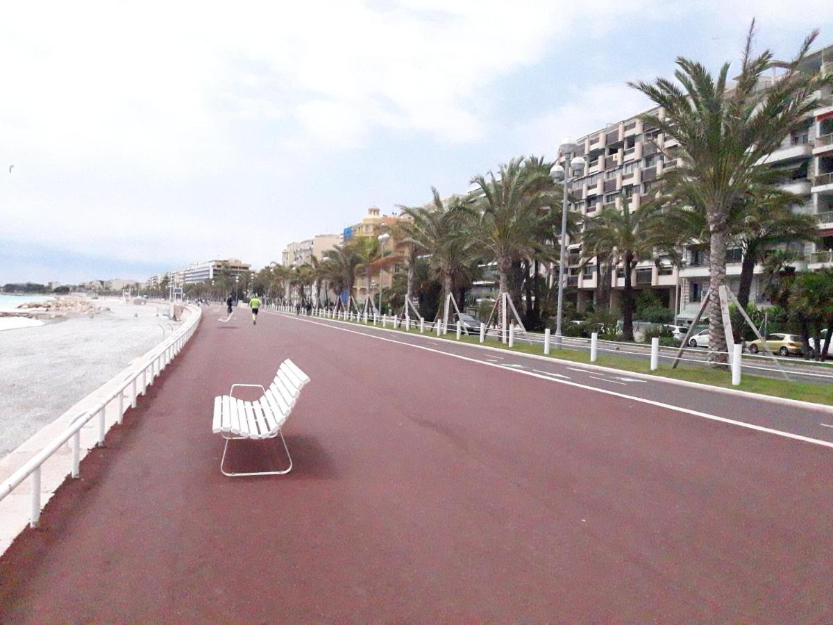D Avec Clim Terrasse Et Petit Dejeuner Hauteurs De Nizza